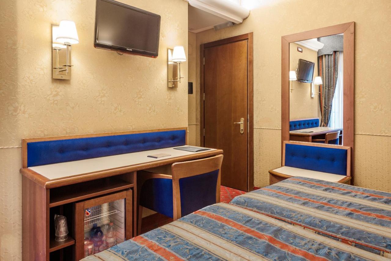 Hotel Des Etrangers Mailand