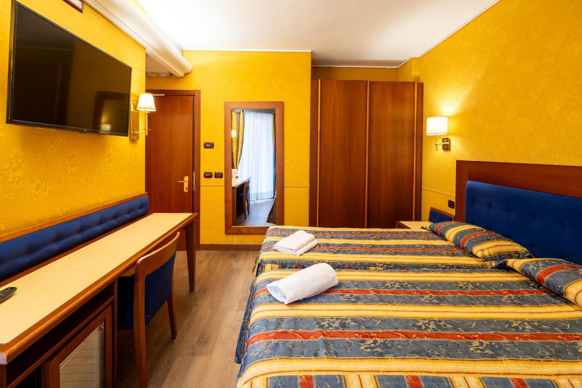 Hotel Des Etrangers Mailand