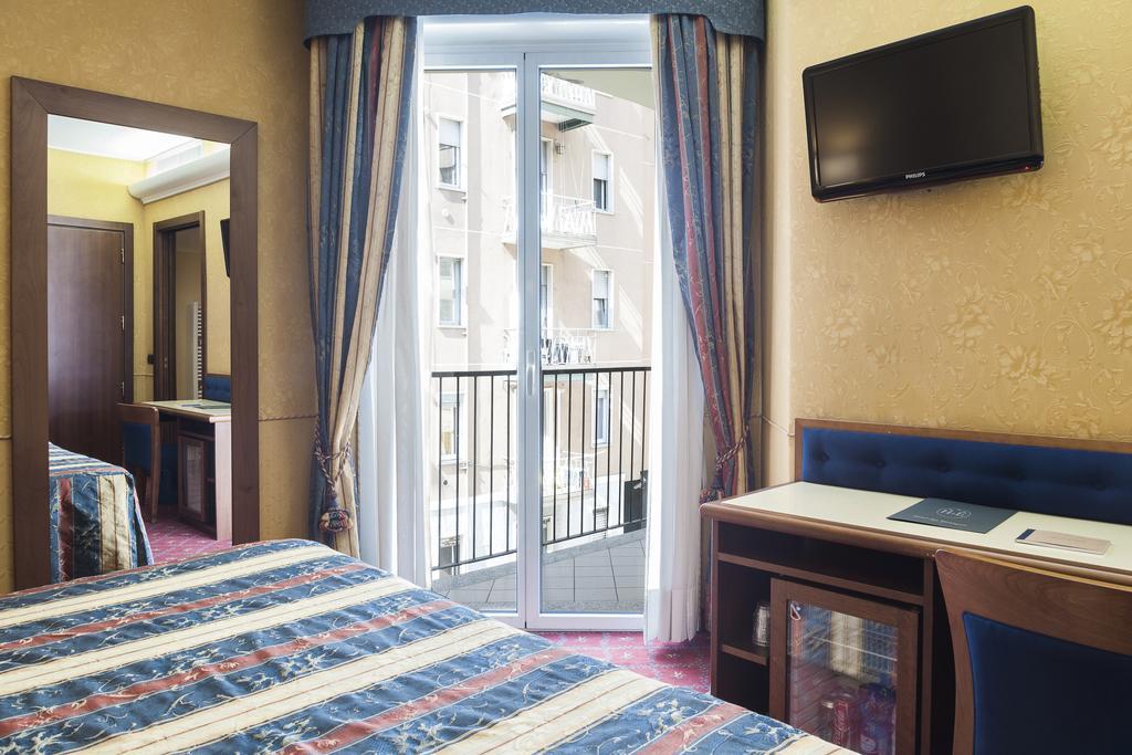 Hotel Des Etrangers Mailand